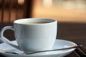 800px-A_time_for_a_cup_of_coffee